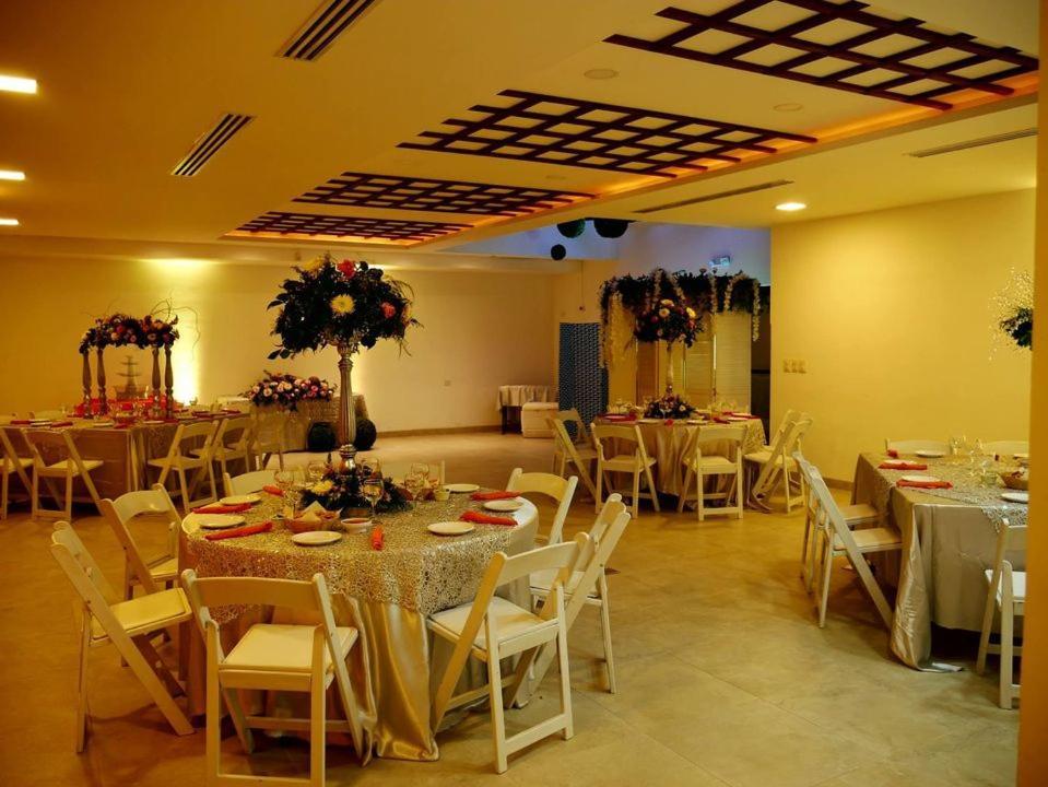 Hotel Posada Del Desierto Heroica Caborca ภายนอก รูปภาพ