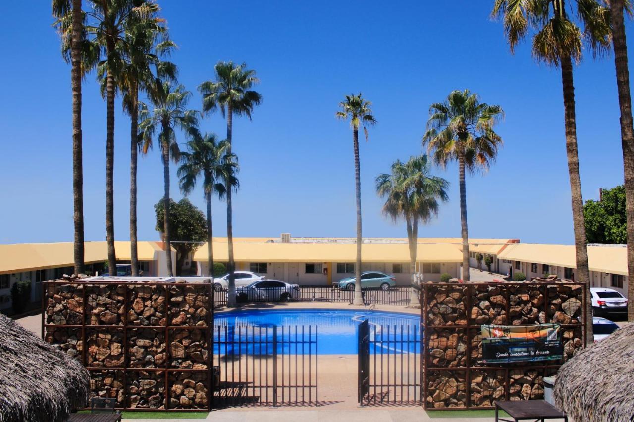 Hotel Posada Del Desierto Heroica Caborca ภายนอก รูปภาพ